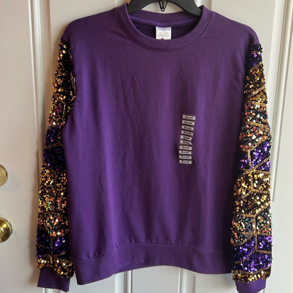 NWT MARDI GRAS LONG SLEEVE SHIRT